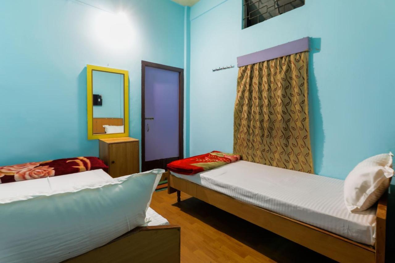 Oyo Hotel 43459 Oasis Lodge Jorhat Bagian luar foto
