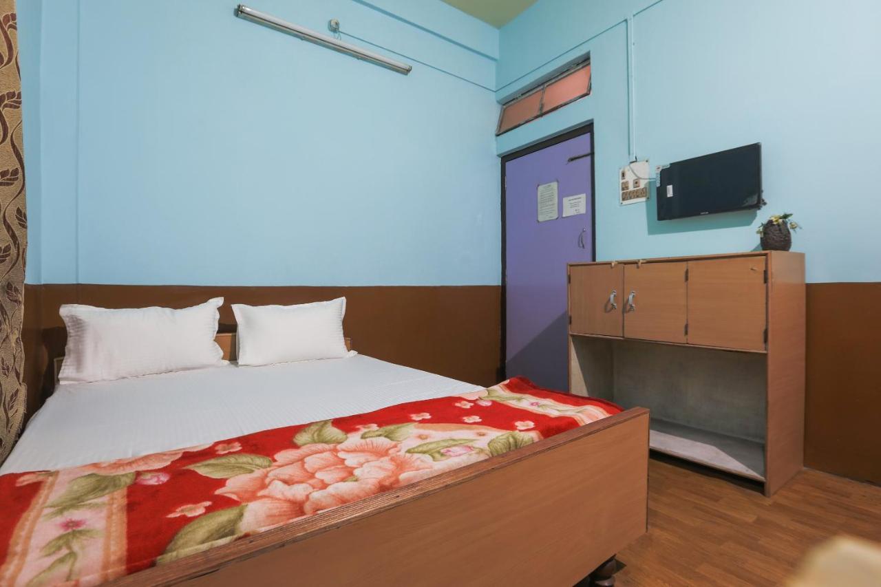 Oyo Hotel 43459 Oasis Lodge Jorhat Bagian luar foto