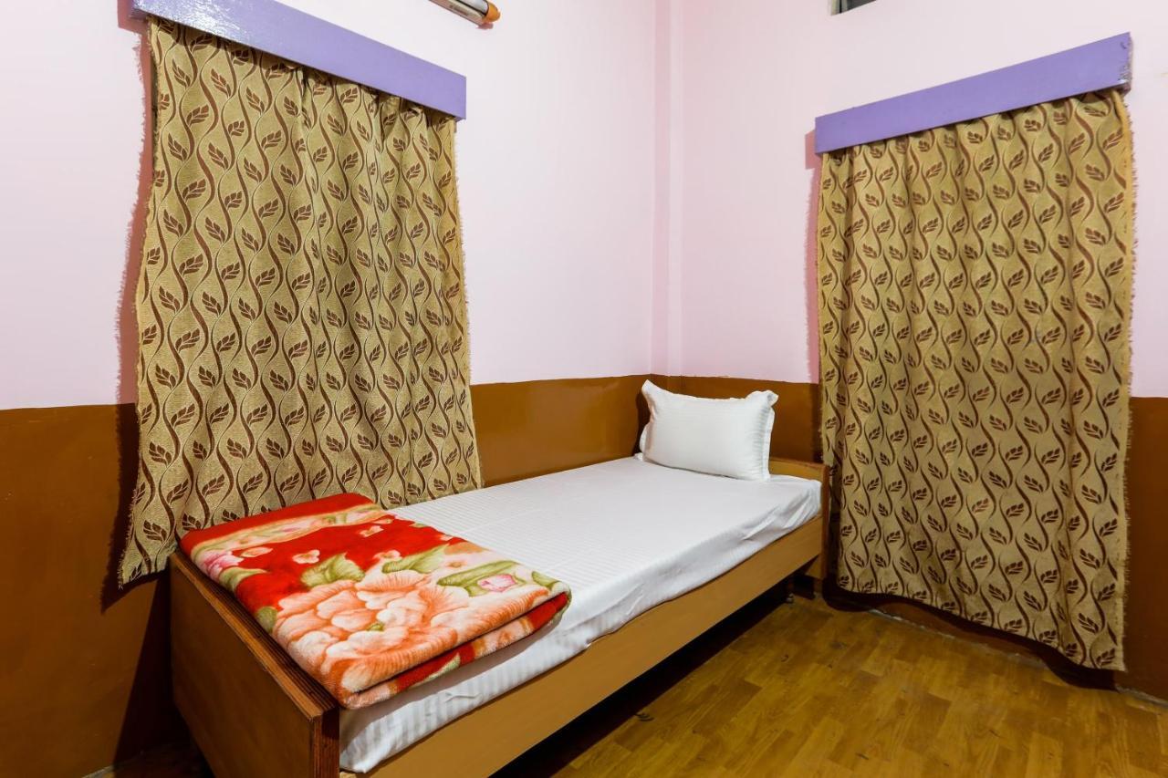 Oyo Hotel 43459 Oasis Lodge Jorhat Bagian luar foto