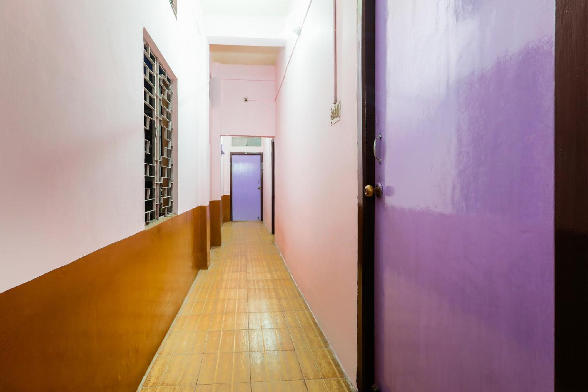 Oyo Hotel 43459 Oasis Lodge Jorhat Bagian luar foto
